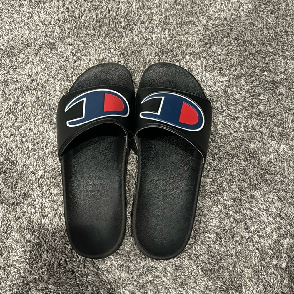 Men’s Champion Slides